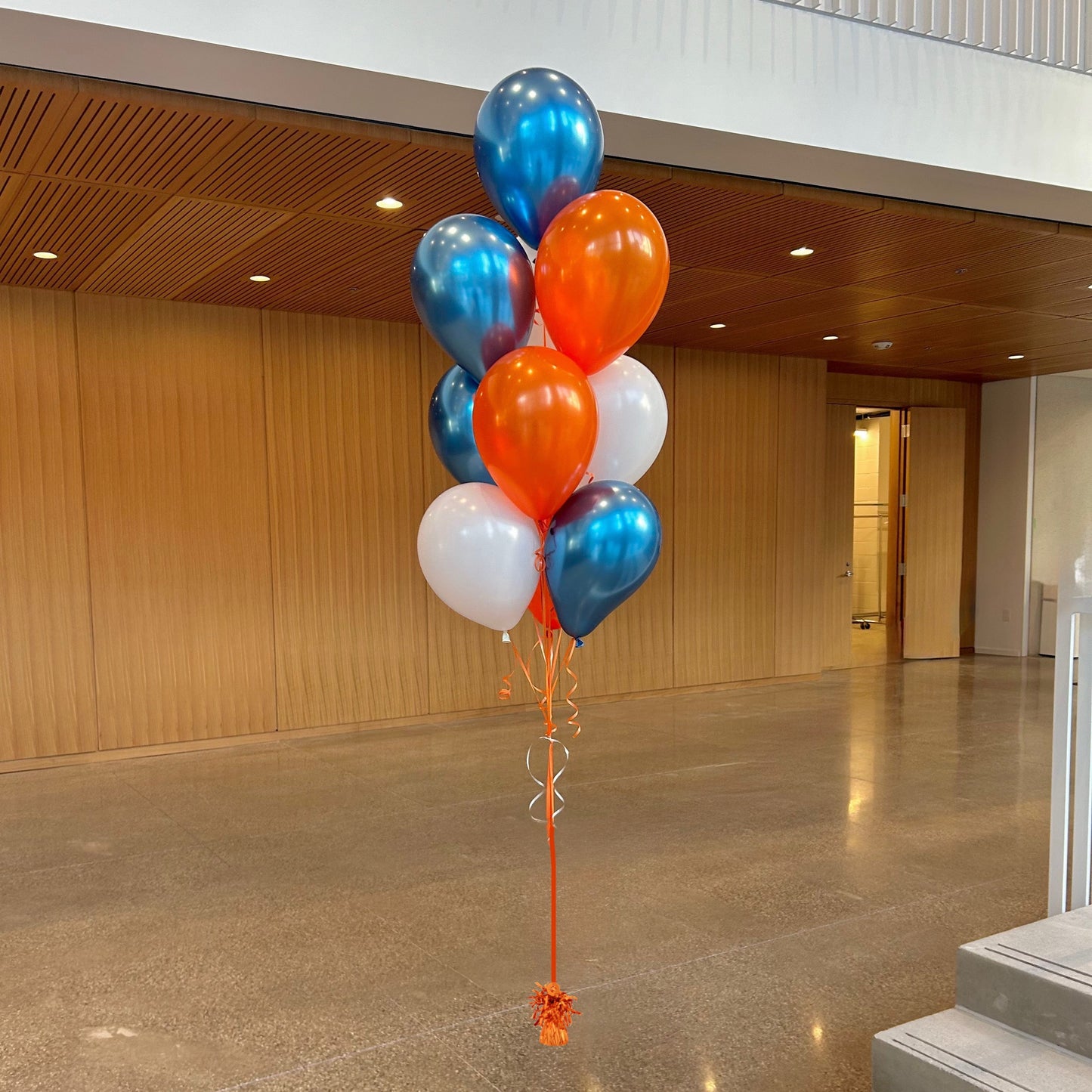 Add Joy to Every Celebration with Helium Balloons
Why Choose Our 10 Balloon Bouquet Toronto