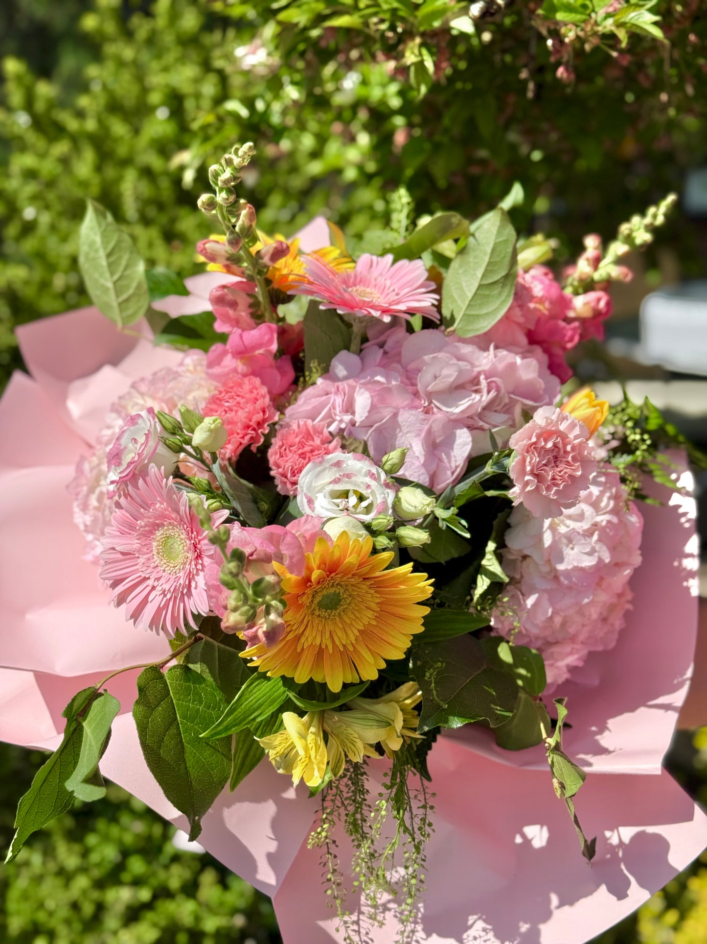 Mother's Day Fresh Flowers Bouquet