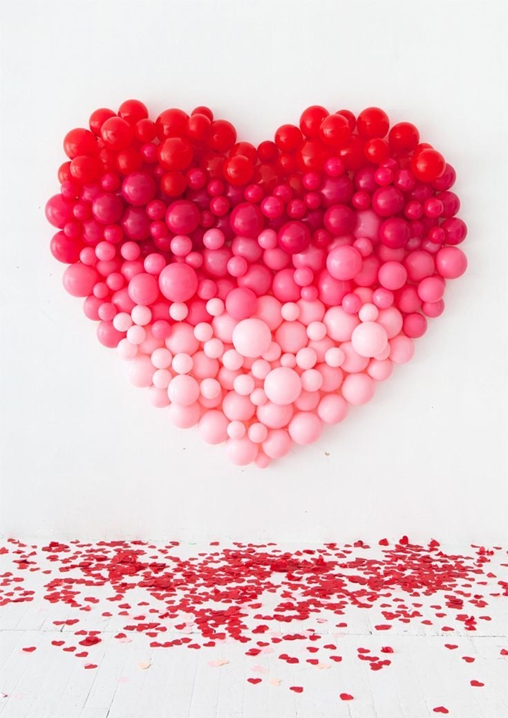 Balloon backdrop Toronto heart wall for Valentine photo backdrop