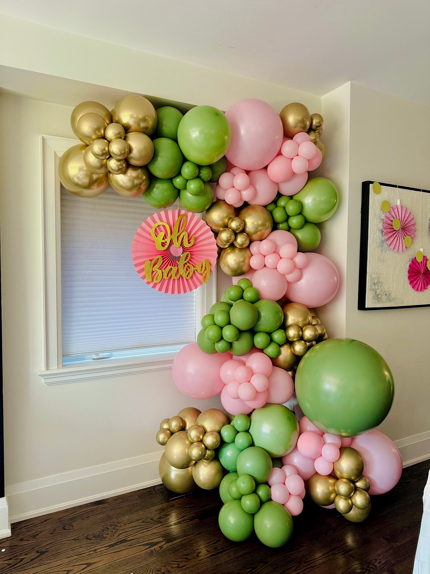 Oh Baby Balloon Garland