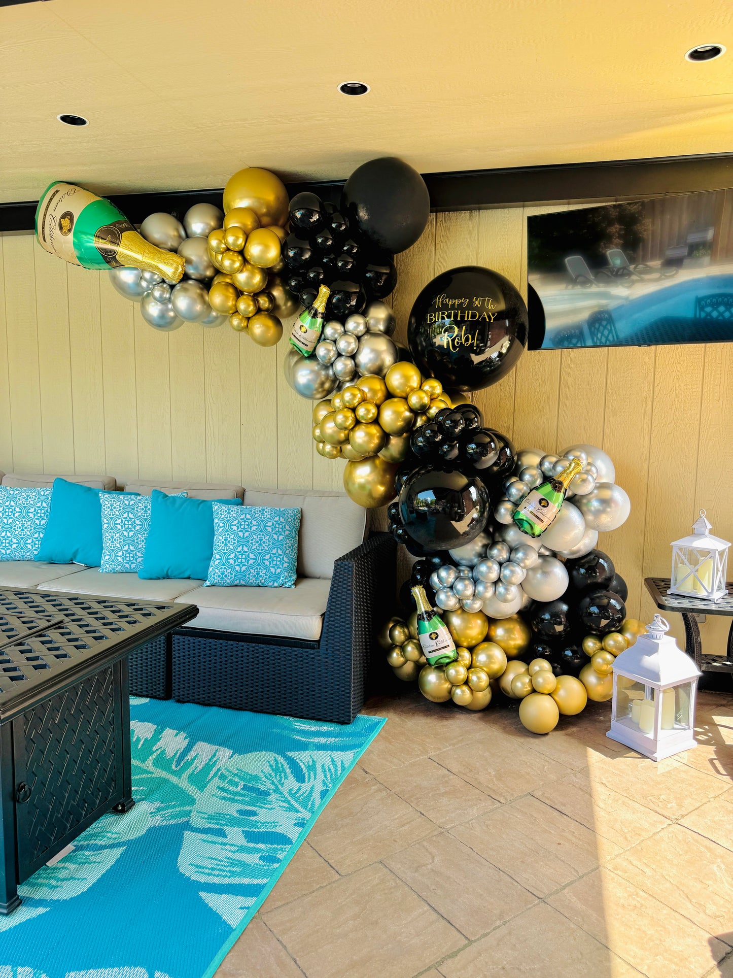 Champagne Cluster Balloon