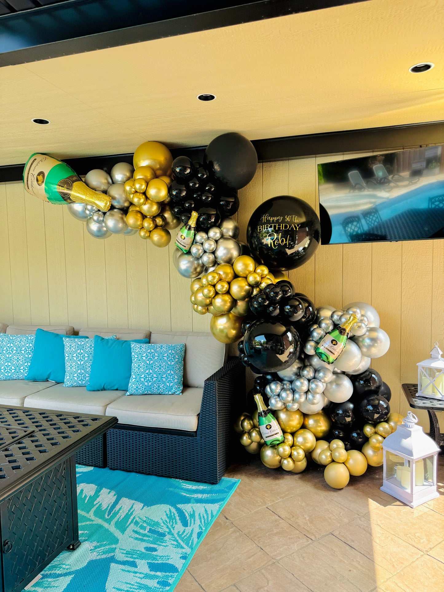 Champagne Cluster Balloon