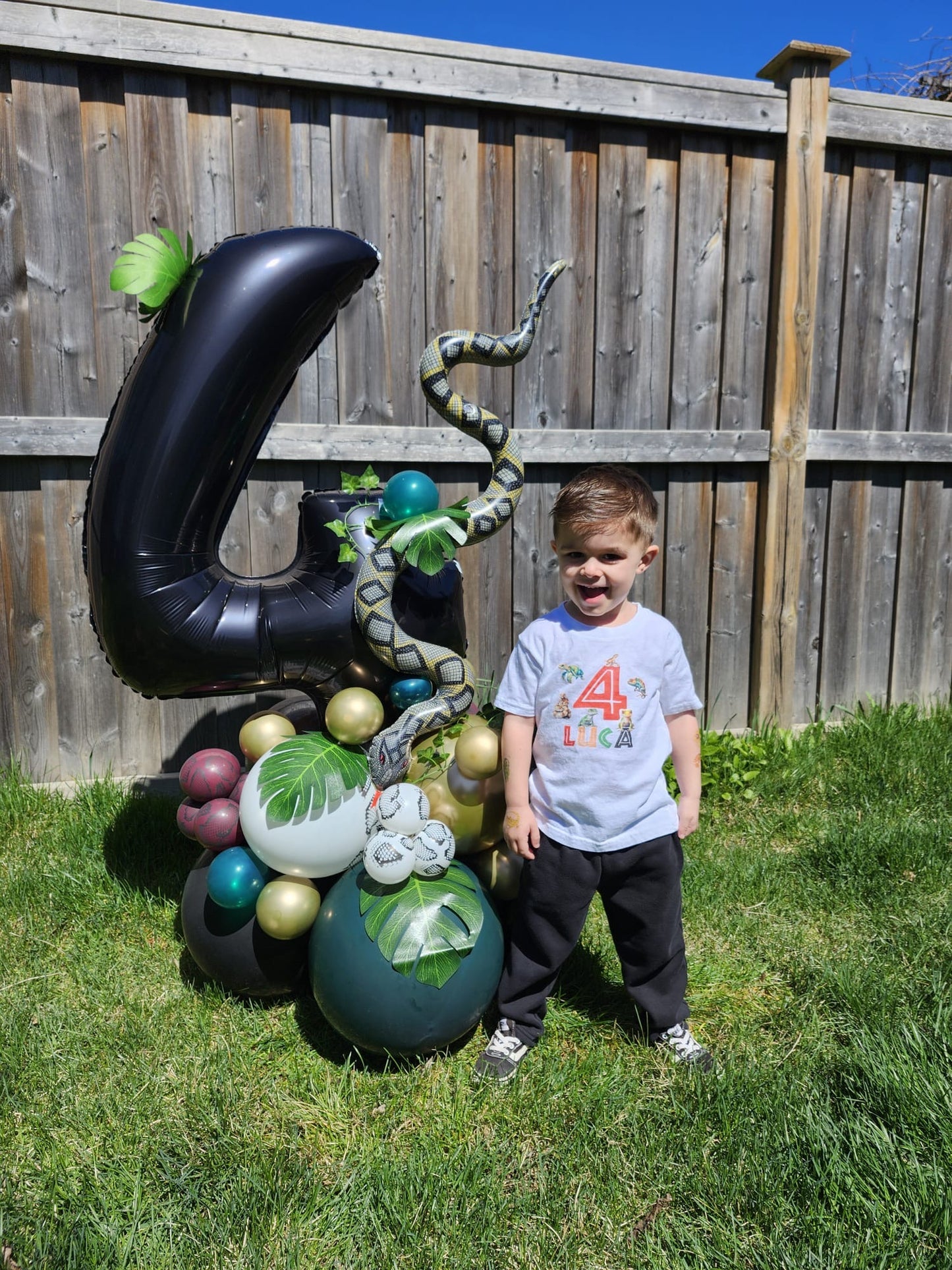 Jungle Snake Balloon Number with realistic snake foil balloon and jungle-themed decor in Toronto