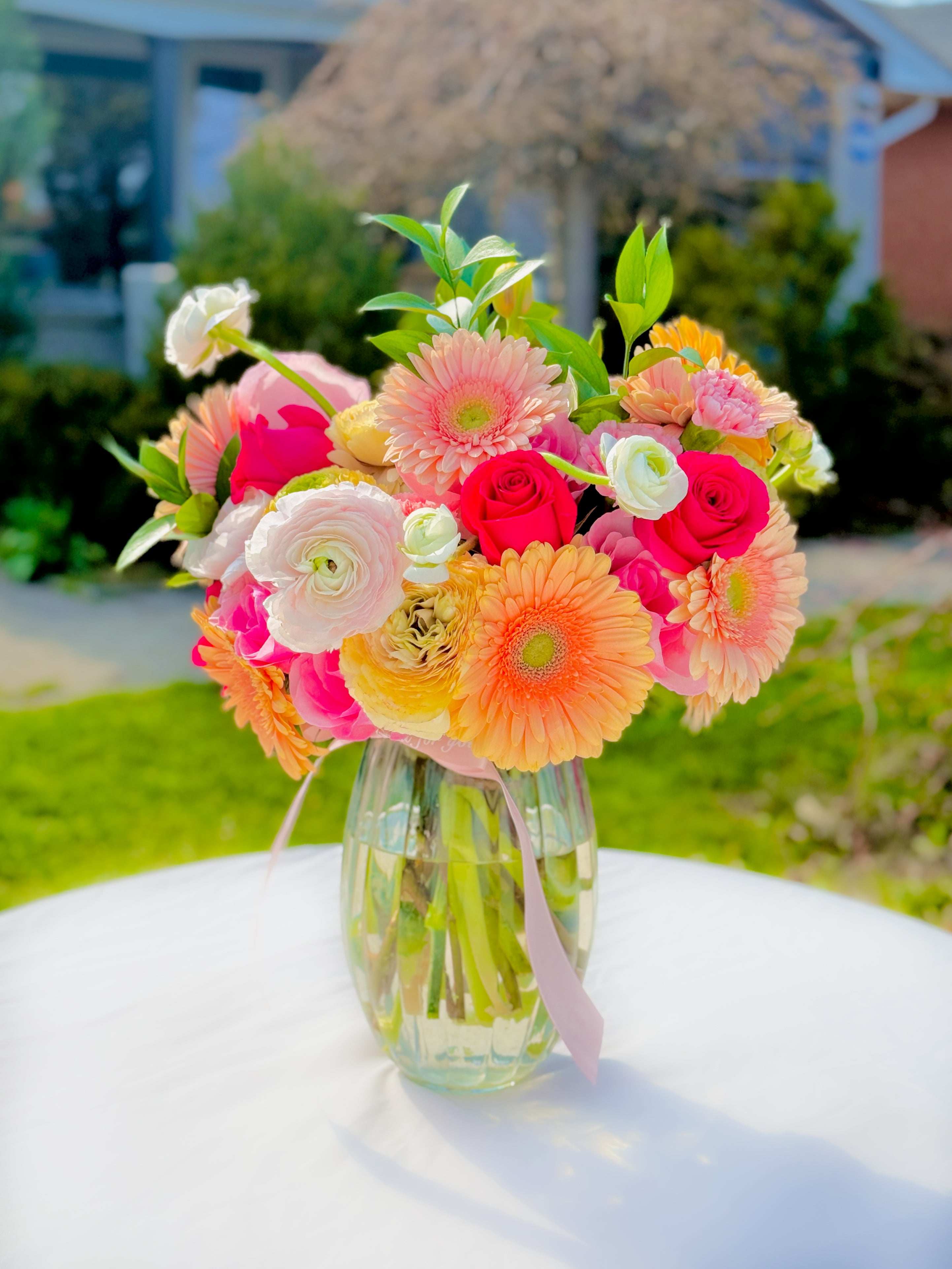 ARSOA Fresh Flower SetのORANGEとPINKの2個セット Mother's Day Fresh Flowers Bouquet | Wooow Balloons Toronto