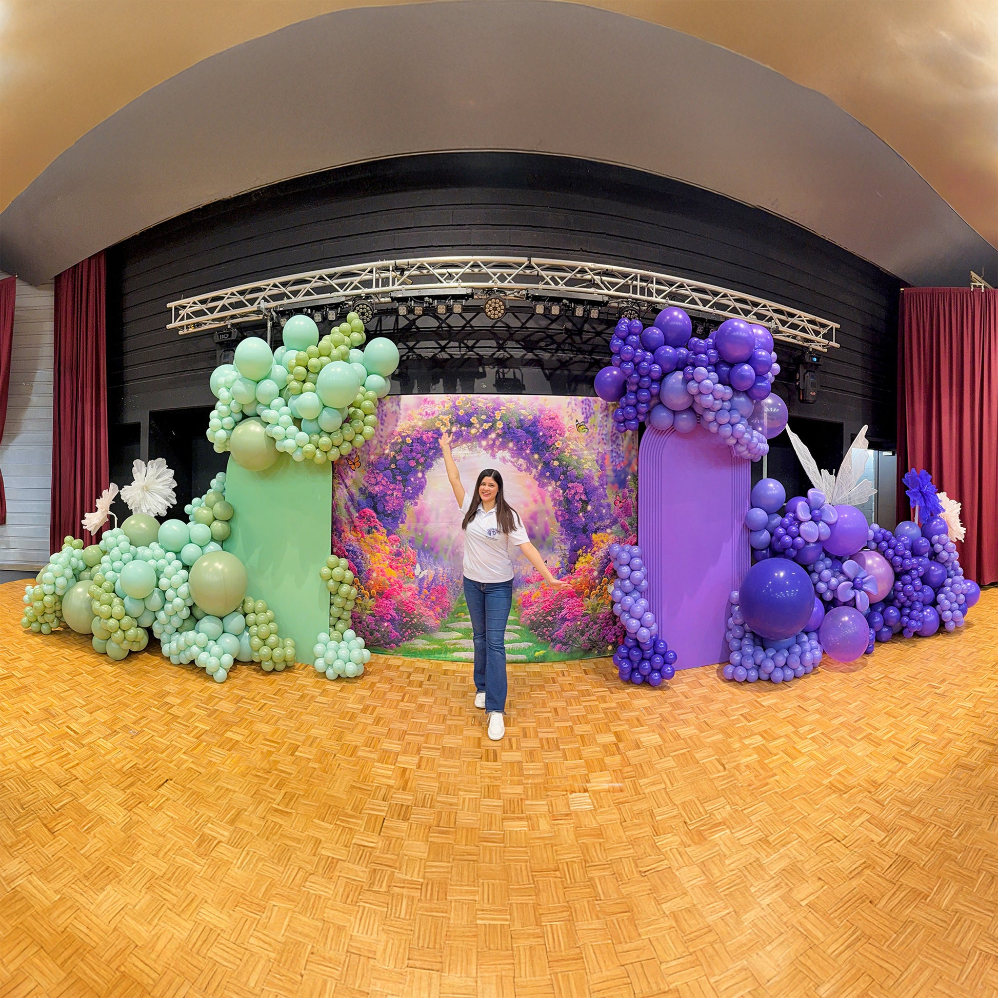 Balloon Garlands and backdrops for big stage