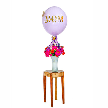 Elegant Mother’s Day balloon and flower bouquet for delivery in Toronto