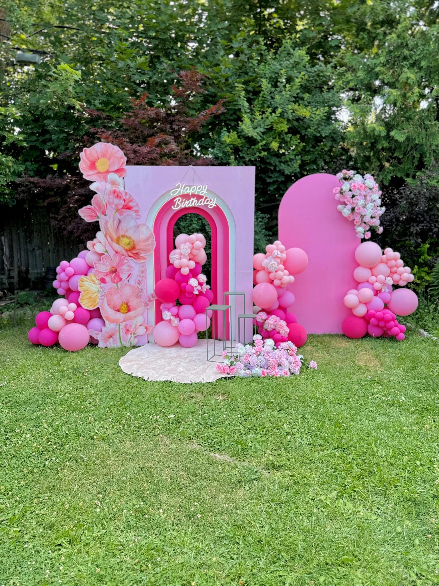 Pink birthday balloon installation available for Mississauga celebrations