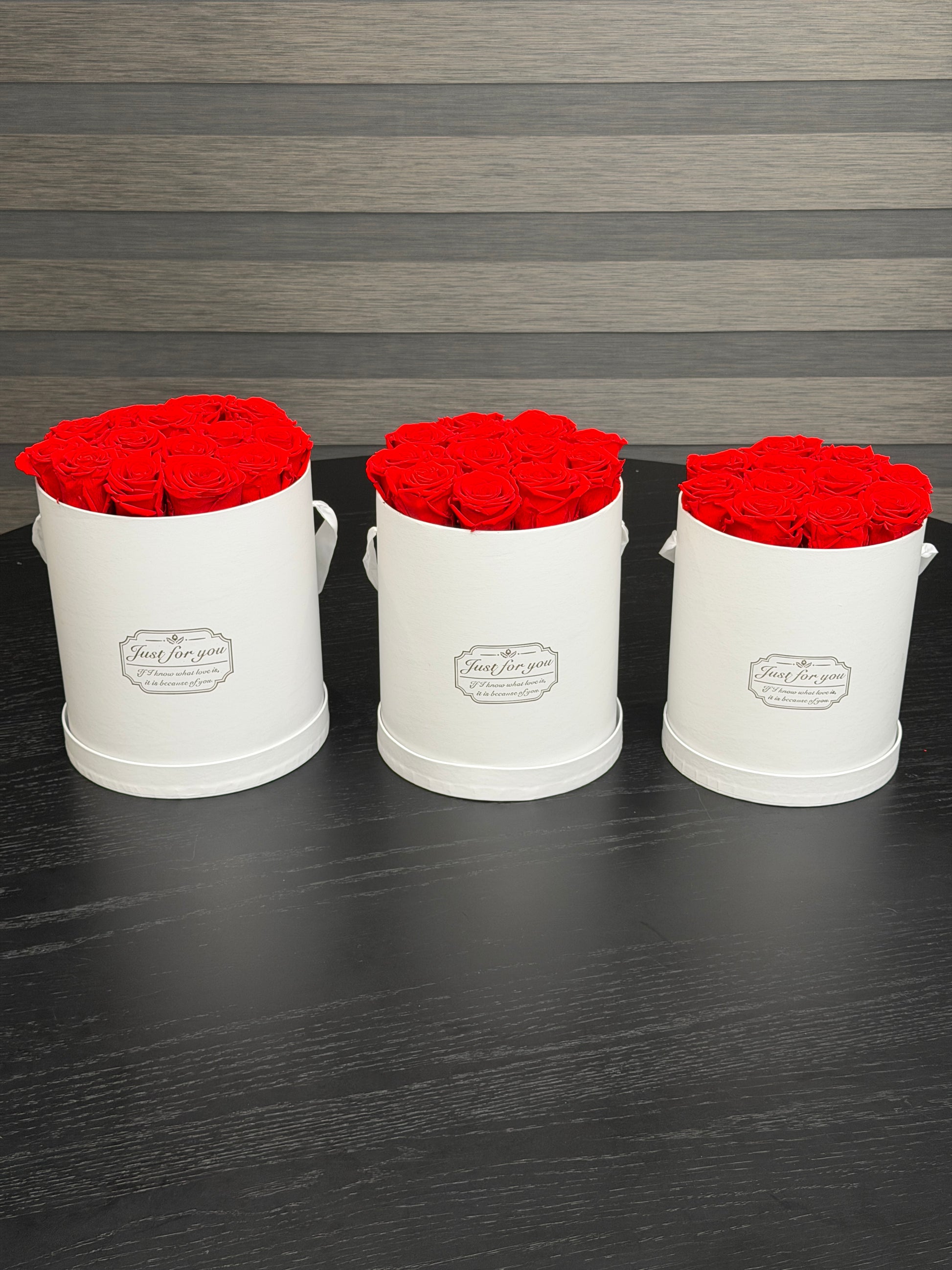 Romantic red roses in box Toronto delivery