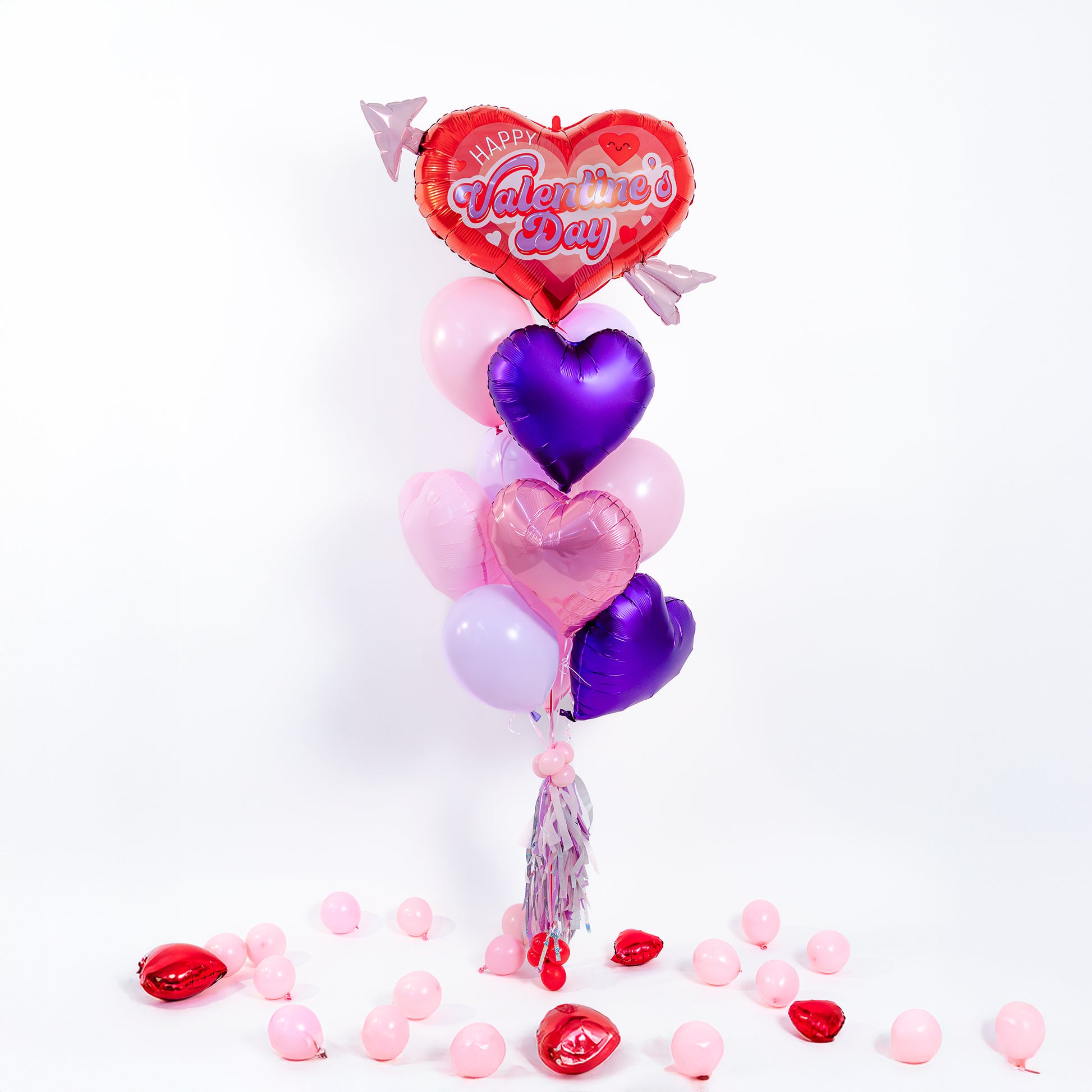 Valentine’s Day balloons Toronto bouquet with helium-filled latex balloons and Cupid heart supershape